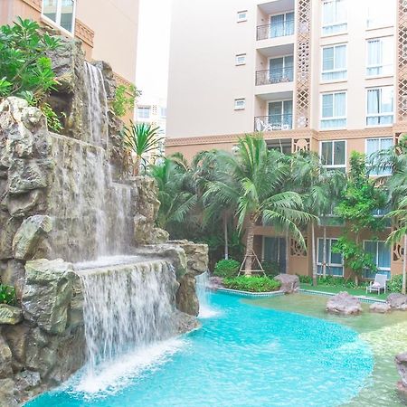 Atlantis Condo Resort Pattaya By Lj Джомтиен Бийч Екстериор снимка