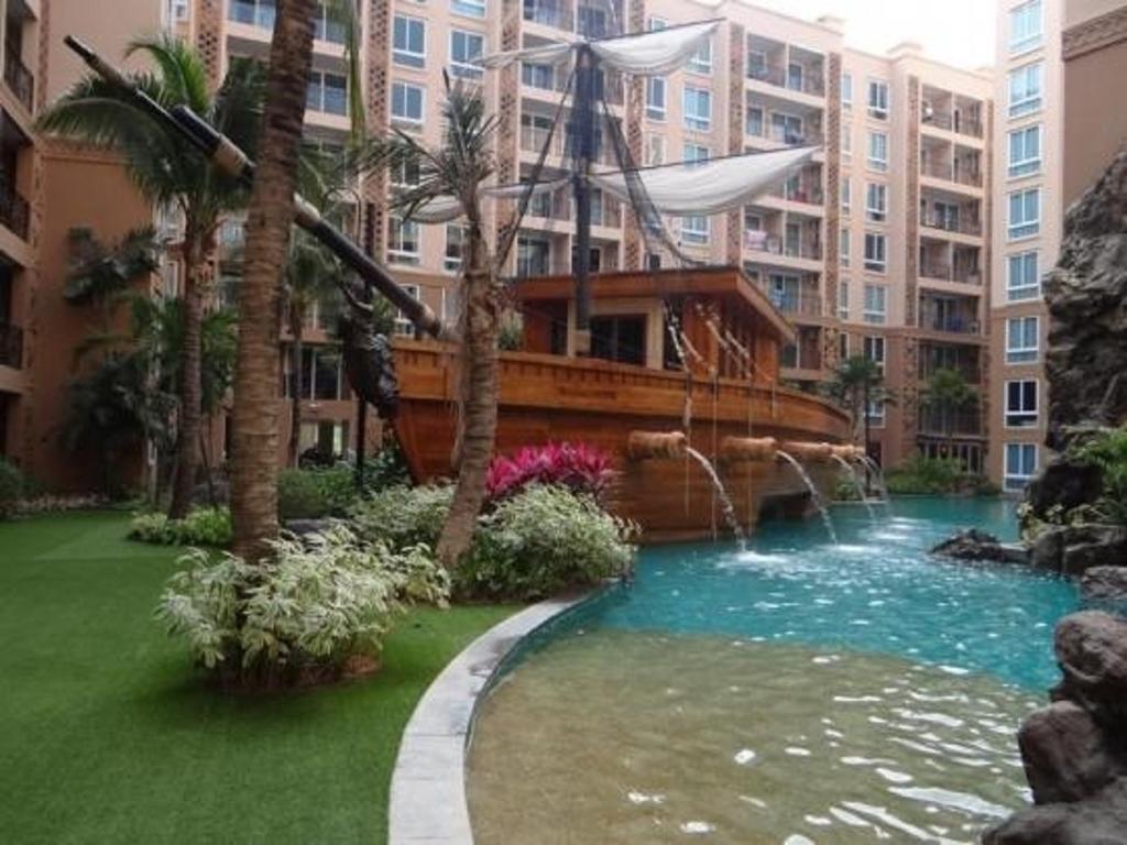 Atlantis Condo Resort Pattaya By Lj Джомтиен Бийч Екстериор снимка