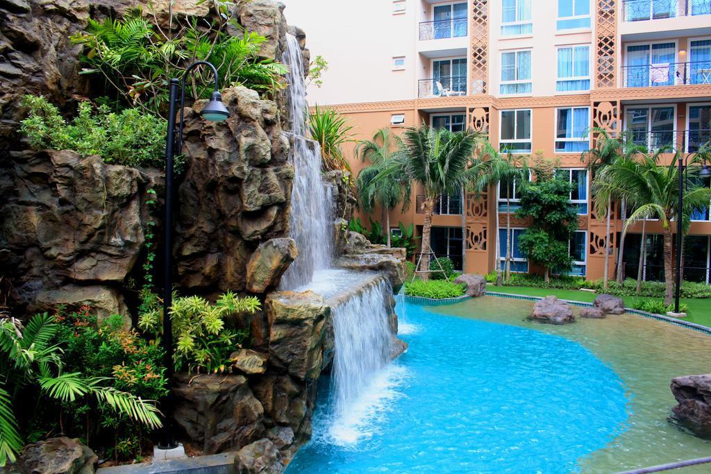 Atlantis Condo Resort Pattaya By Lj Джомтиен Бийч Екстериор снимка